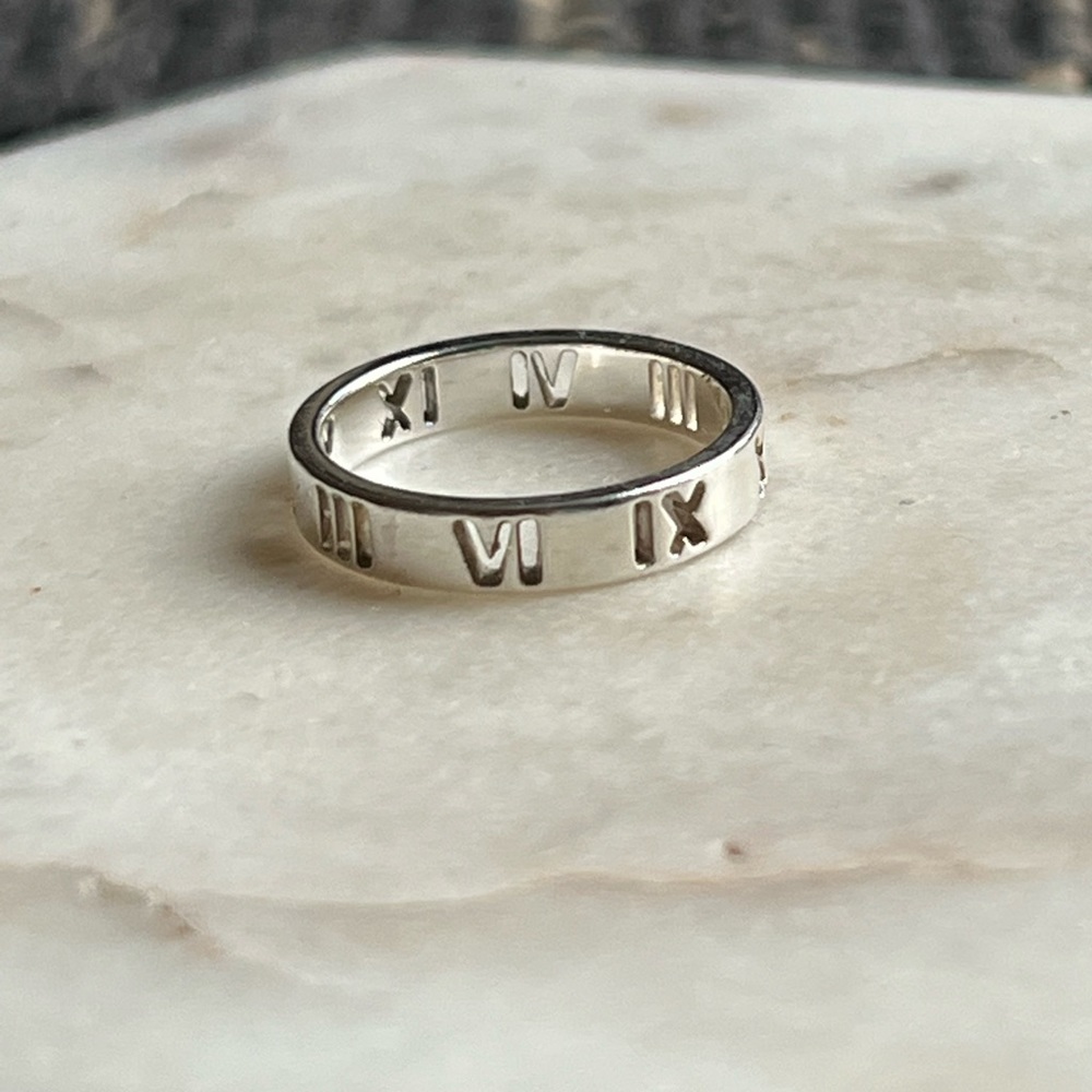 Tiffany & Co Atlas Ring